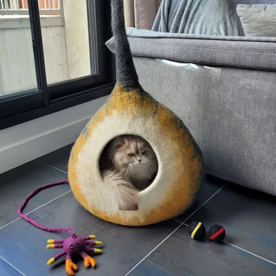 MariGold Maison pour chat en feutre de laine artisanale Potir