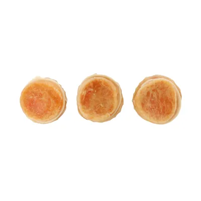 Friandise petits blocs avec poulet et cabillaud Friandise petits blocs avec poulet et cabillaud