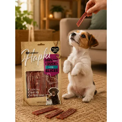 Friandise petits blocs avec poulet et cabillaud Friandise petits blocs avec poulet et cabillaud
