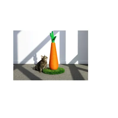 Jouet griffoir Wuttel carotte Arbre a griffer pour chat 69cm Jouet griffoir Wuttel carotte Arbre a griffer pour chat 69cm