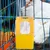 MCBOSON Lot de 2 Mangeoires Suspendues pour Pigeons Plastique Jaune