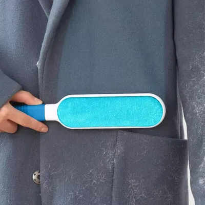 Brosse anti-poils magique bleue : réutilisable pour canapé, lit & textiles Brosse anti-poils magique bleue : réutilisable pour canapé, lit & textiles
