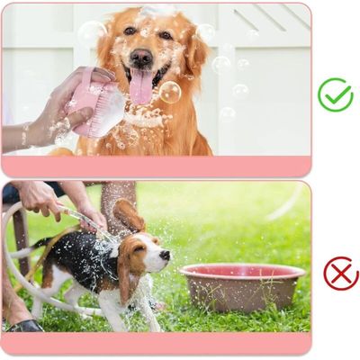 Brosse chien rose avec réservoir : peigne de bain & massage pour tout poil
