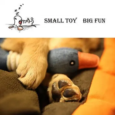 PetTribes Jouet Oie Couineuse en Peluche pour Chien PetTribes Jouet Oie Couineuse en Peluche pour Chien