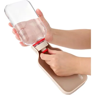 HausPets Hundenapf 550ml auslaufsicher mit Handschlaufe HausPets Hundenapf 550ml auslaufsicher mit Handschlaufe
