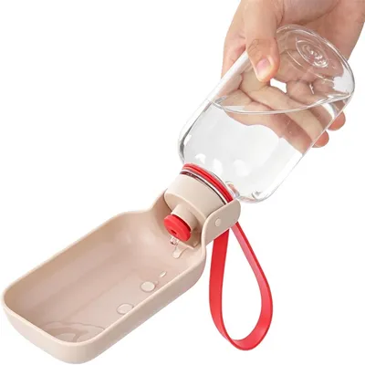 HausPets Bouteille d'eau de 550 ml anti-fuite pour chiens et chats HausPets Bouteille d'eau de 550 ml anti-fuite pour chiens et chats