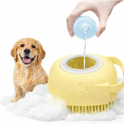 HausPets Brosse bain silicone jaune shampoing intégré HausPets Brosse bain silicone jaune shampoing intégré