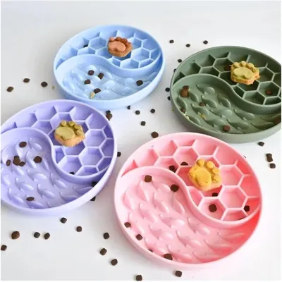 HausPets Bol à Lécher Silicone Poisson Anti-Glouton pour Chien