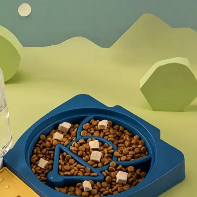 FurryFusion Dispensador automático de comida y agua con forma cuerno ciervo FurryFusion Dispensador automático de comida y agua con forma cuerno ciervo