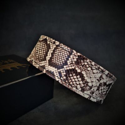 Das  ''Rock-Python'' Halsband
