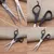 Set de 3 ciseaux toilettage professionnels et peigne acier inoxydable Set de 3 ciseaux toilettage professionnels et peigne acier inoxydable