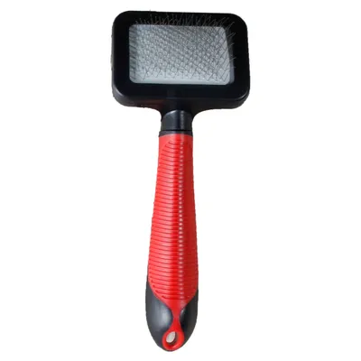 Karlie Professional Zupfbürste mit Zinken rot/schwarz Karlie Professional Zupfbürste mit Zinken rot/schwarz