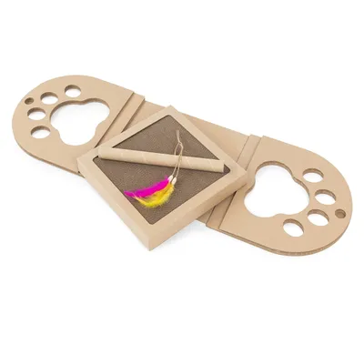 Canadian Cat Company Kratzpappe TIMBER Kratzbrett mit Fangspiel Canadian Cat Company Kratzpappe TIMBER Kratzbrett mit Fangspiel