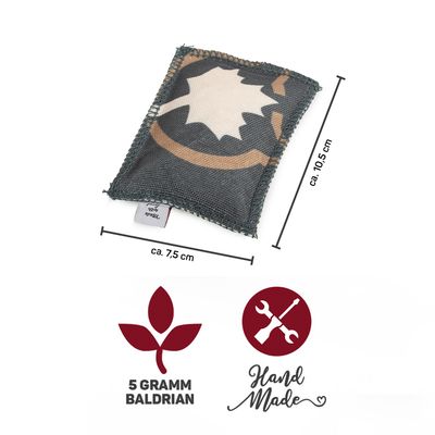 Canadian Cat Company Katzenkissen LOVE mit Baldrian