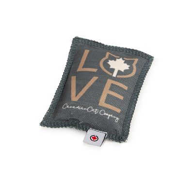 Canadian Cat Company Katzenkissen LOVE mit Baldrian