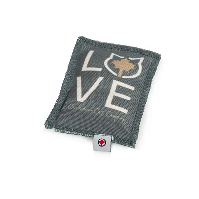 Canadian Cat Company Katzenkissen LOVE mit Katzenminze Canadian Cat Company Katzenkissen LOVE mit Katzenminze