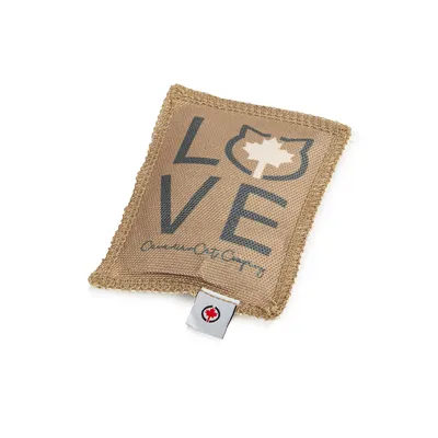 Canadian Cat Company Katzenkissen LOVE mit Baldrian Canadian Cat Company Katzenkissen LOVE mit Baldrian