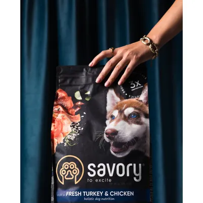 Savory Trockenfutter für Welpen großer Rassen mit Pute & Huhn Savory Trockenfutter für Welpen großer Rassen mit Pute & Huhn