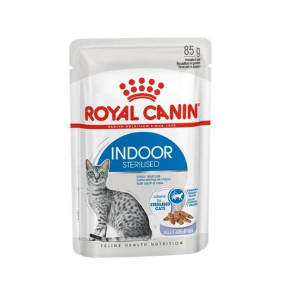 Royal Canin Feline Health Nutrition Indoor Sterilised in Gelee Royal Canin Feline Health Nutrition Indoor Sterilised in Gelee