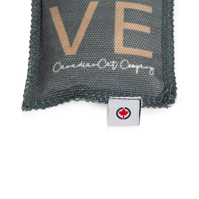 Canadian Cat Company Katzenkissen LOVE mit Baldrian Canadian Cat Company Katzenkissen LOVE mit Baldrian