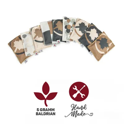 Canadian Cat Company Katzenkissen LOVE mit Baldrian Canadian Cat Company Katzenkissen LOVE mit Baldrian